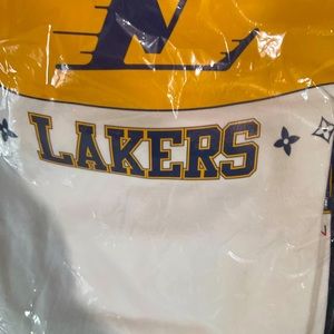 Bravest Studios Lakers LV T